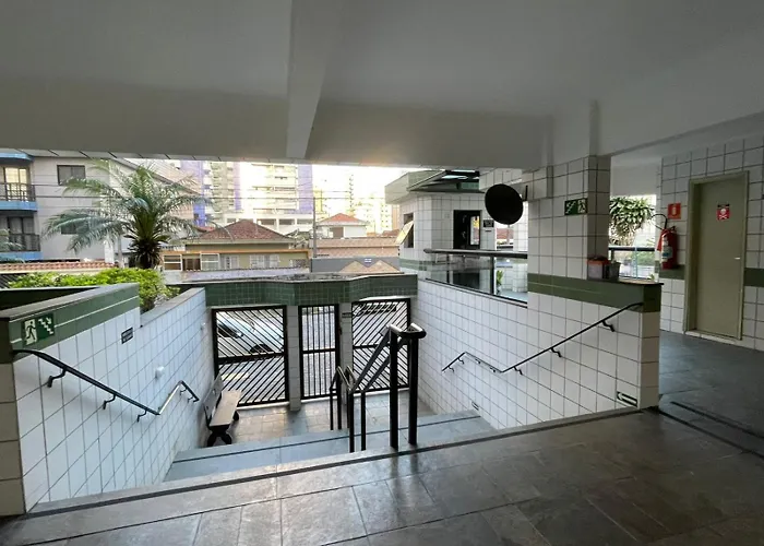 Apto Completo - Ar Condicionado - Wi-Fi - Estacionamento - 30 Mts Da Praia