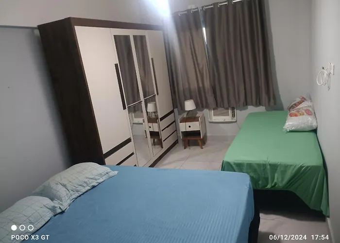 Apto Completo - Ar Condicionado - Wi-Fi - Estacionamento - 30 Mts Da Praia